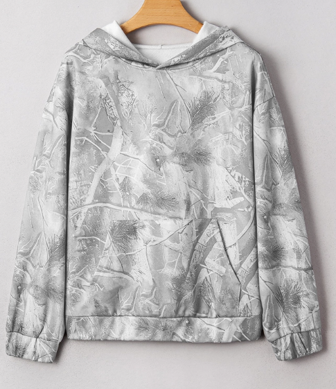 Women’s Oversized Camo Hoodie – Soft Grey Tree Camo Sweatshirt, Cozy Pullover, Boyfriend Fit Hoodie, Outdoor Casual Hoodie